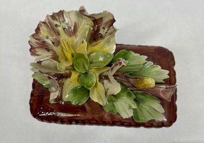 Small porcelain Capodimonte Figurine basket with flowers