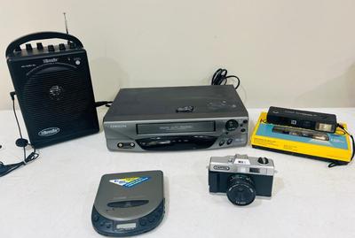 ELECTRONICS Lot~ Read Details