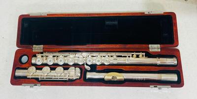 Gemeinhardt Flutes & 50 SERIES Lot Of 5 ~Read Details