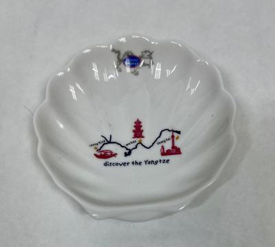 Victoria Cruises Souvenier Dish Discover the Yangtze 3" x 3"