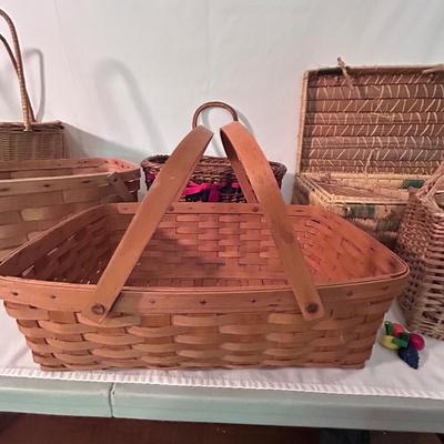 Picnic Basket Collection Incl. Longaberger and Basketville (D-BB)