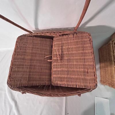 Picnic Basket Collection Incl. Longaberger and Basketville (D-BB)