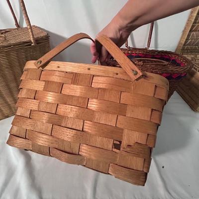 Picnic Basket Collection Incl. Longaberger and Basketville (D-BB)