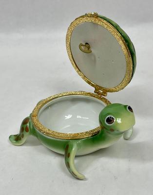 Ardleigh Elliott Little Charmer Tiny Turtles Music Box