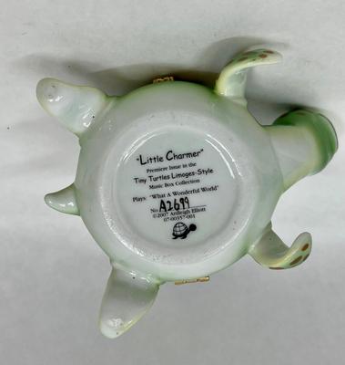 Ardleigh Elliott Little Charmer Tiny Turtles Music Box