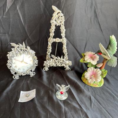 Hummingbird decor