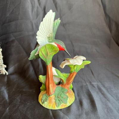 Hummingbird decor