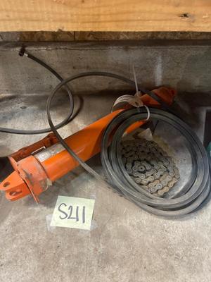 S211-Garage items