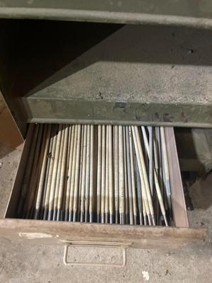 S214-Bits plus shelf