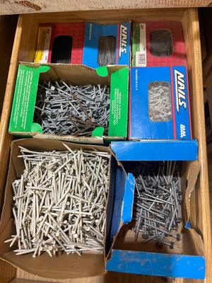 S223-Drawer contents