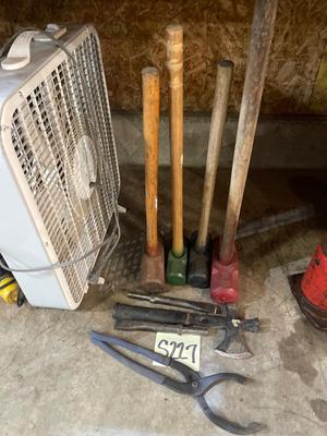 S227-mauls and axe plus extras