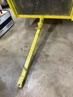 S197-Small Trailer