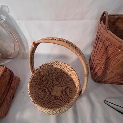 Decorative Baskets Including Sweetgrass (D-BB)