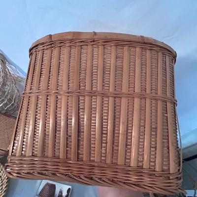 Decorative Baskets Including Sweetgrass (D-BB)