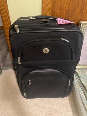 U1-Suitcase