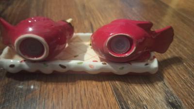 Ceramic Cardinals salt and pepper shakers and tray