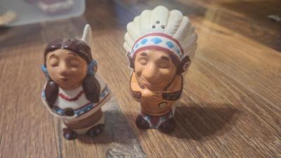 Native American couple salt and pepper shaker, ceramic