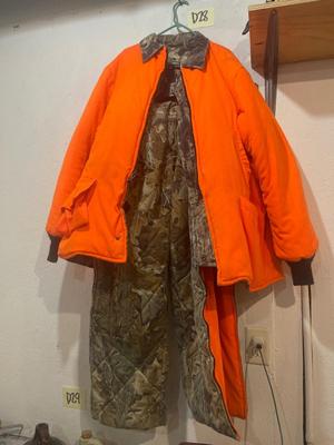 D28-reversible coat, and bibs