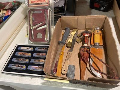 D108-Knife Collection Lot