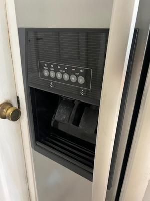 WHIRLPOOL Side by Side Refridgerator