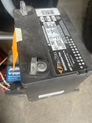Z100-Batteries and charger