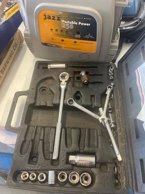 Z118-Portable power and tools