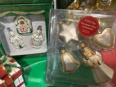 Christmas lot 1