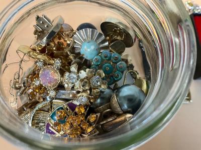 Jewelry lot
