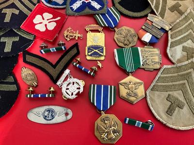 Military Lot with tin