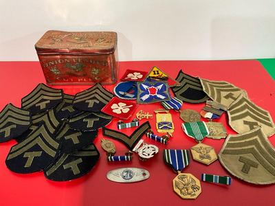Military Lot with tin