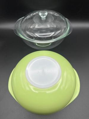 Vintage Pyrex Dishes (2)
