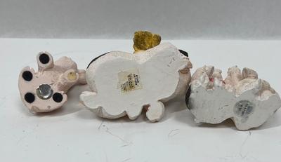 Pig figurines - pink piggies, black & white pigs Lot of 11 figurines Sandicast and others