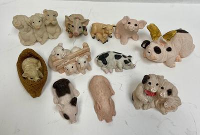 Pig figurines - pink piggies, black & white pigs Lot of 11 figurines Sandicast and others