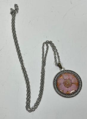 Fashion Jewelry Necklace with Flower Pendant