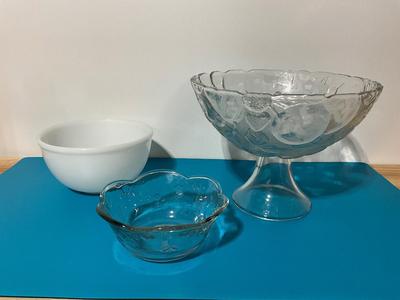 Fire king white bowl, Fruit bowl, candy dish