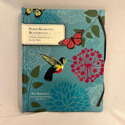 Three Dimensional Models & Pop Up Books (D-MK)
