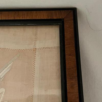 Framed Embroidery Cloth (D-MK)