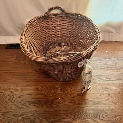 Five Large Baskets (D-MK)