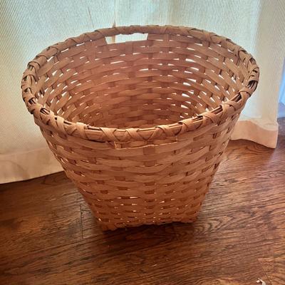 Five Large Baskets (D-MK)