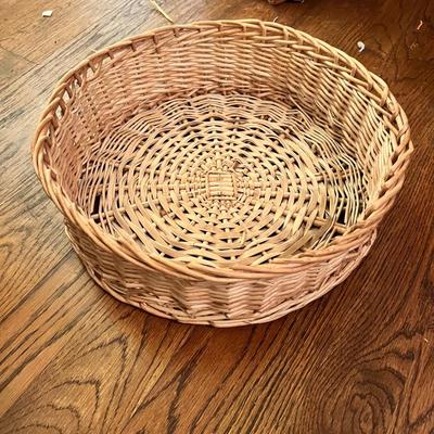 Five Large Baskets (D-MK)