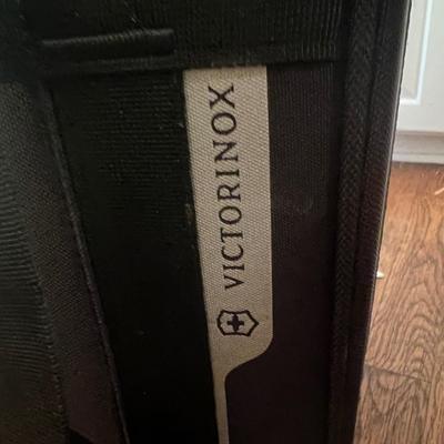 Five Travel Bags (D-MK)