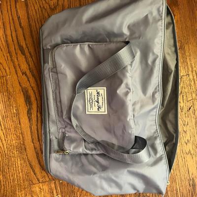 Five Travel Bags (D-MK)