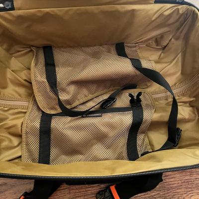 Five Travel Bags (D-MK)