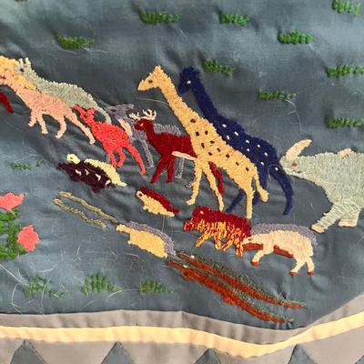 Noah’s Ark Themed Items & More (D-MK)