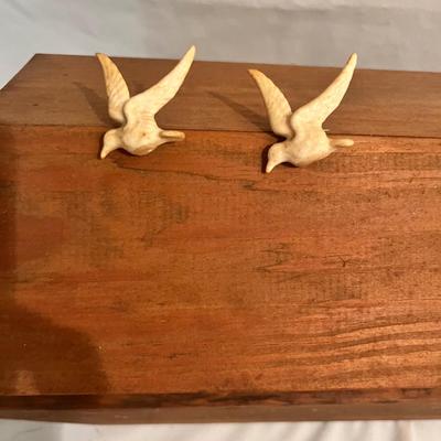 Noah’s Ark Themed Items & More (D-MK)