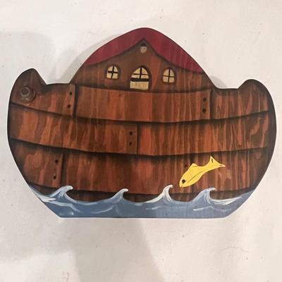 Noah’s Ark Themed Items & More (D-MK)