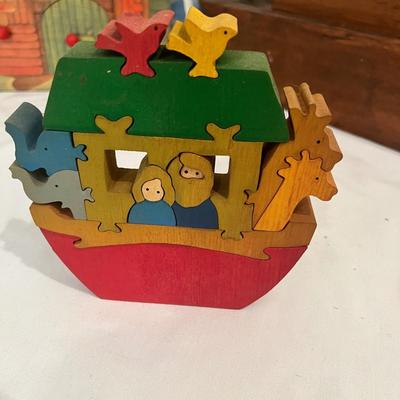 Noah’s Ark Themed Items & More (D-MK)