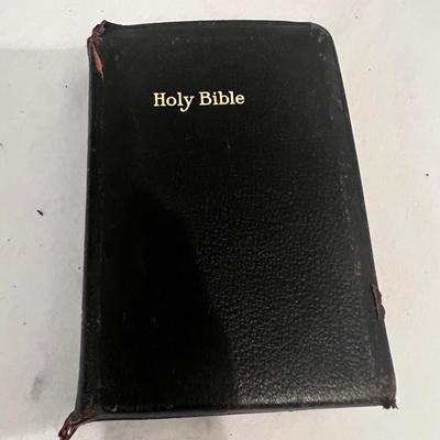 Antique Religious Books & More (D-MK)