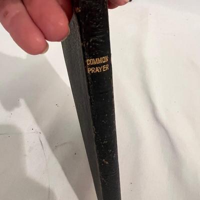 Antique Religious Books & More (D-MK)