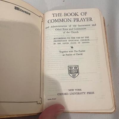 Antique Religious Books & More (D-MK)